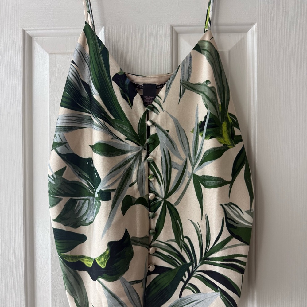 Victoria's Secret Green Leaf Print Tank Top